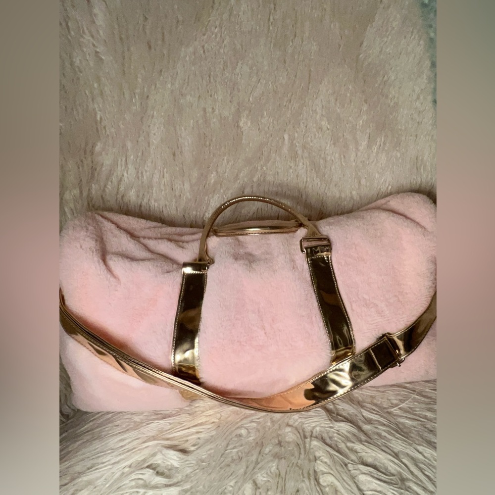 American Jewel Pink and Gold Fuzzy Duffel Bag- Used but in good condition